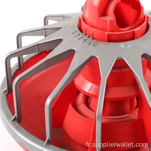 Processus de moulage par coup d'extrusion